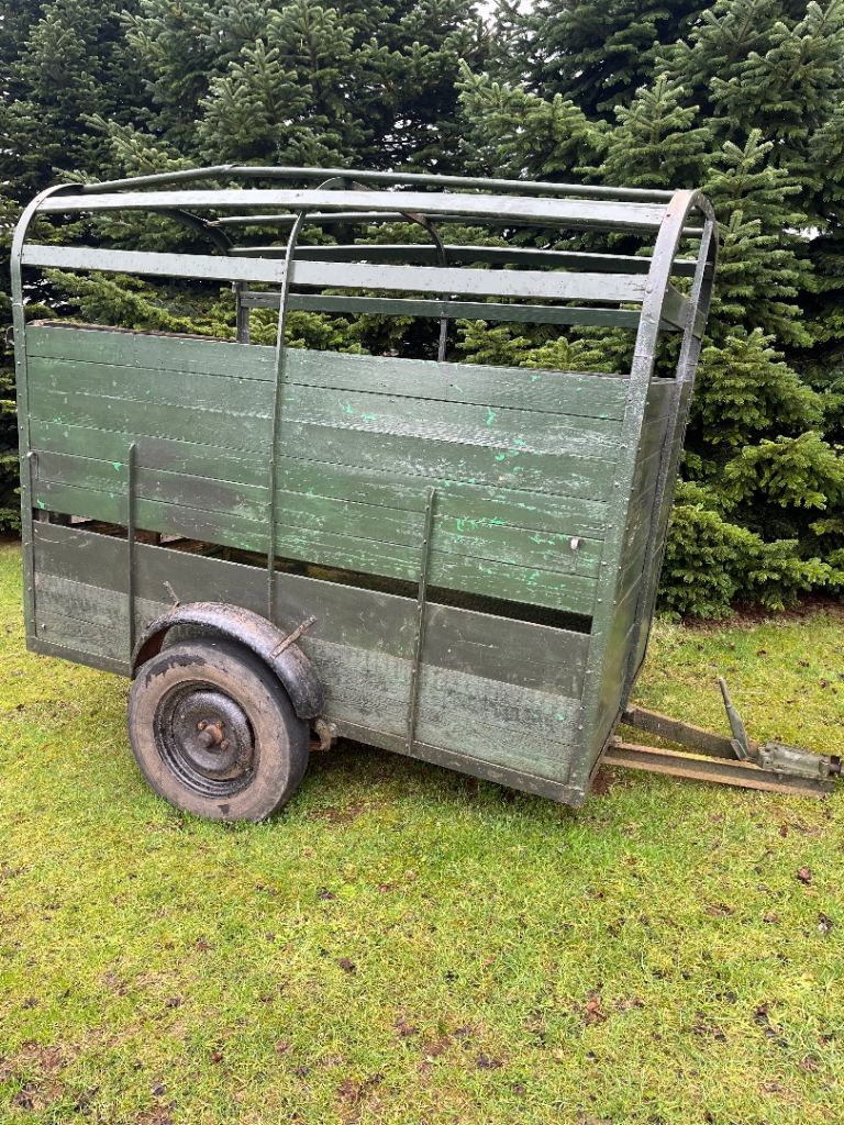 Livestock trailer small 