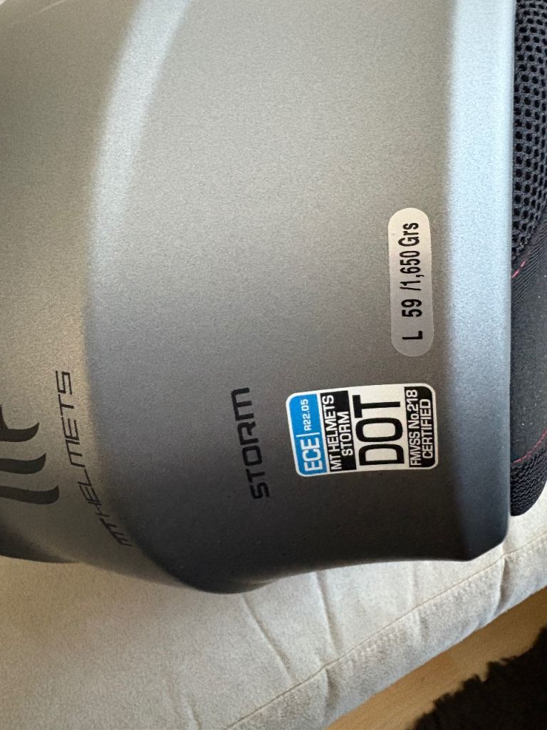 MT Storm Motocycle Helmet in size Large