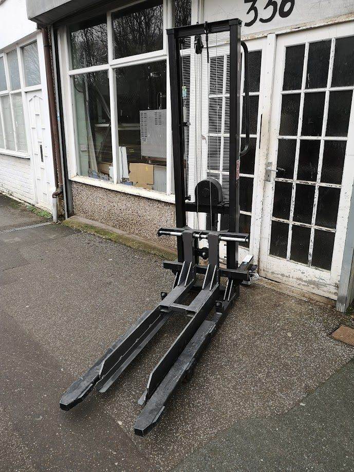 Manual Forklift stacker hardly been used from new. 