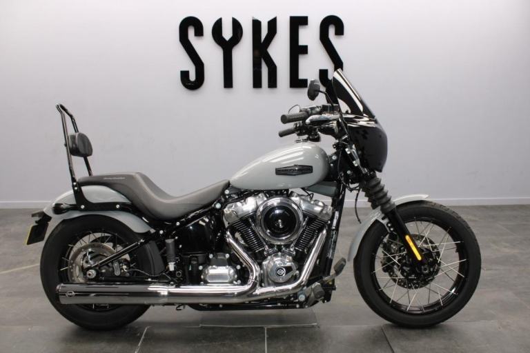 2025 Harley-Davidson FXBB Softail Street Bob 117 in Billiard Grey