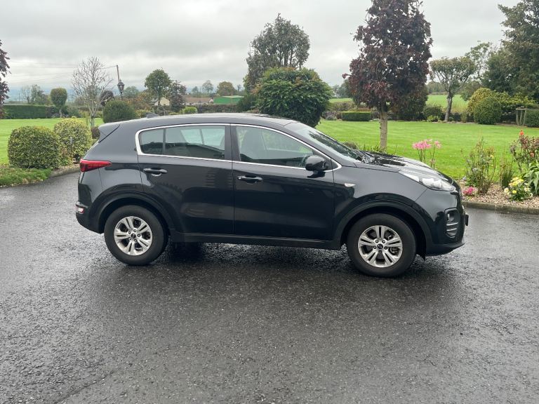 Kia, SPORTAGE, Estate, 2017, Manual, 1685 (cc), 5 doors