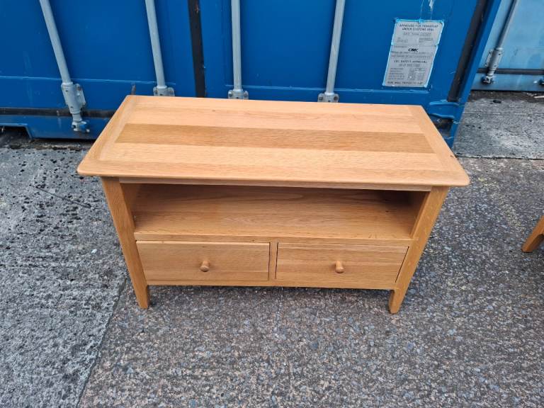 Oak small sideboard tv table 