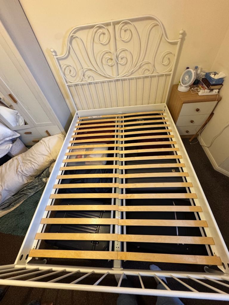 King size bed for sale 