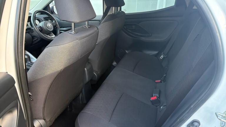 2021 Toyota Yaris 1.5 Hybrid Design 5dr CVT Hybrid Hatchback Hatchback Hybrid Automatic