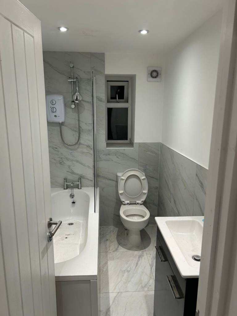 2 Bedroomed Basement Flat | in Salford, Manchester | Gumtree