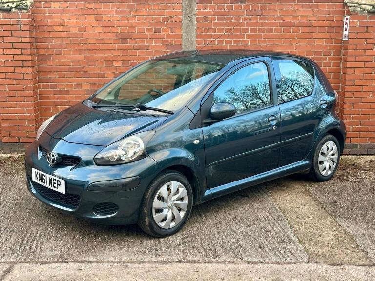 TOYOTA AYGO 1.0 VVT-i Ice Euro 5 5dr 2011