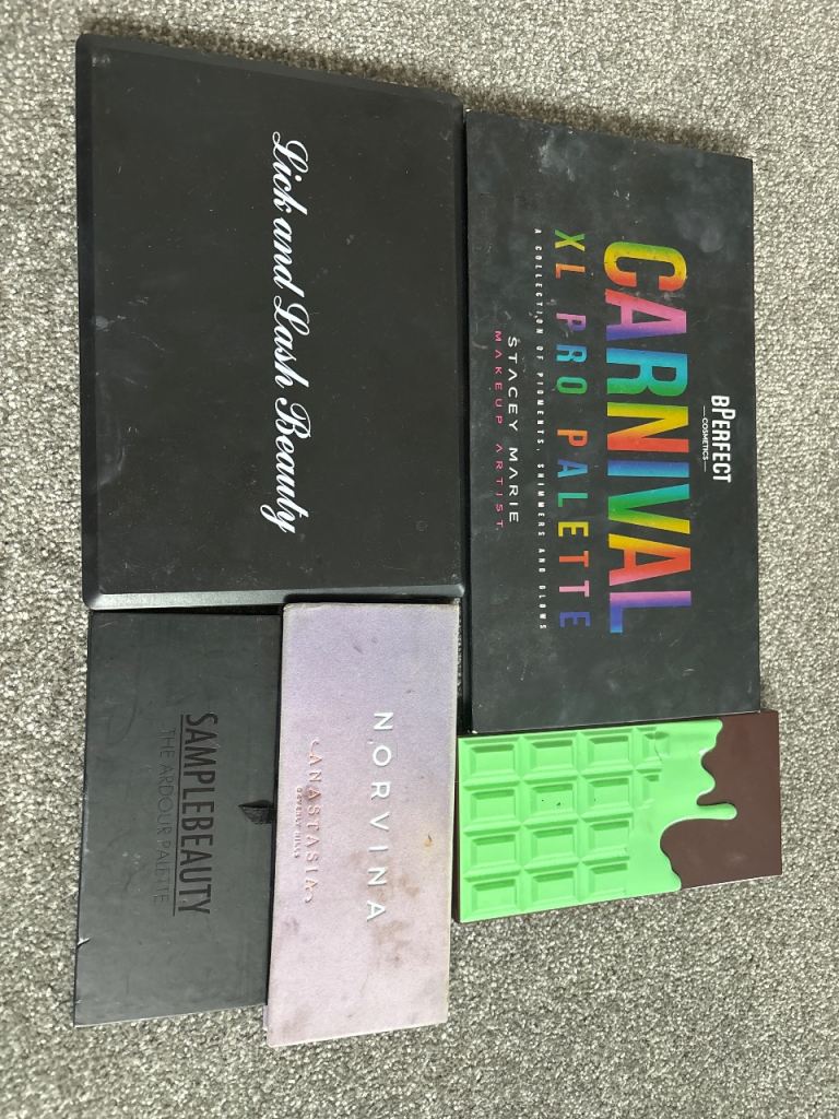 Makeup palette bundle including a bPerfect, Norvina, Lick and lash beauty, Samplebeauty, Revolution 