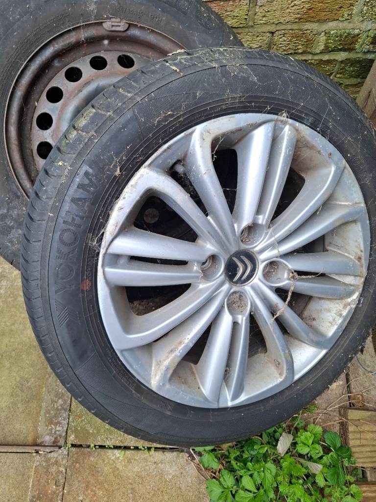 Citroën C4 tyer 205/55 R16 