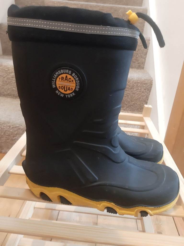 FREE - Wellies Size 30/31
