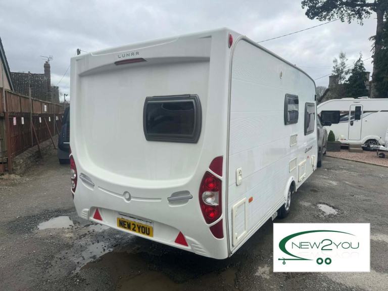 2008 Lunar Quasar 462 2 Berth Caravan + Motor Mover - STOCK H037