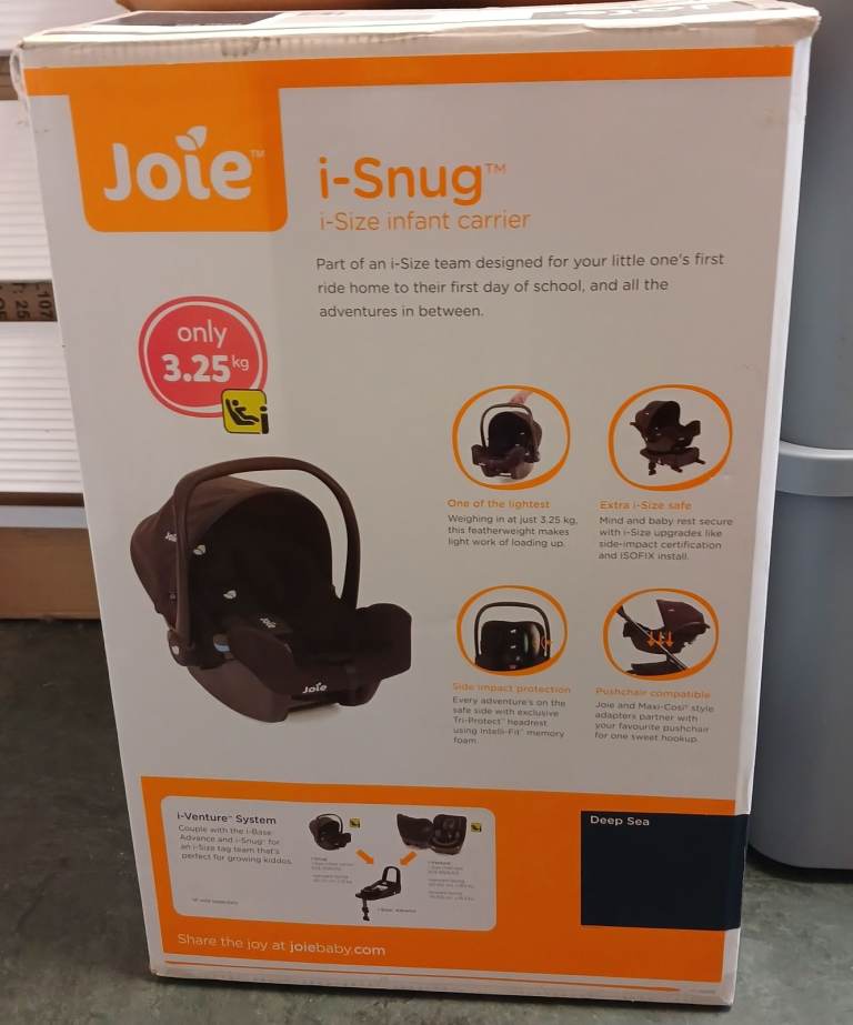 Joie i-Snug infant carrier/car seat. New in box.