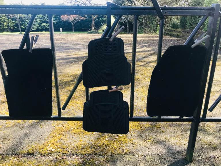 CAR MATS BLACK 2 RUBBER & 2 CARPET