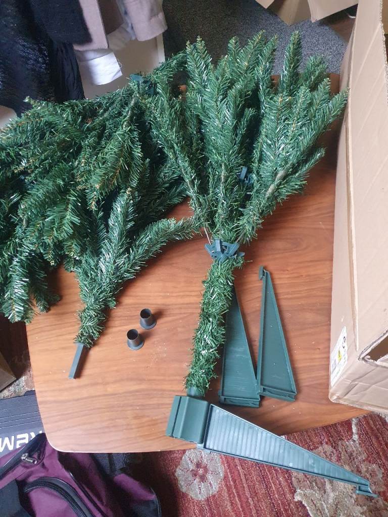 Homebase Christmas Tree