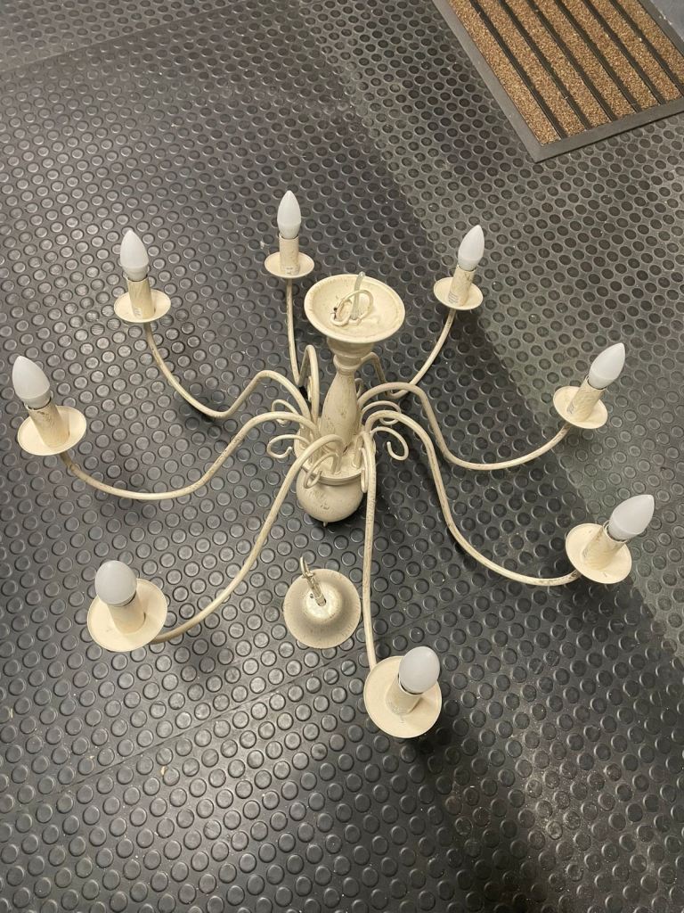 Chandelier 