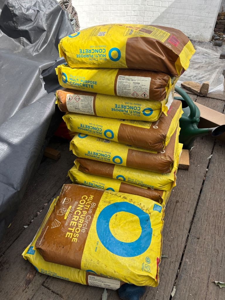 Blue Circle Multi-Purpose Concrete Bags - New