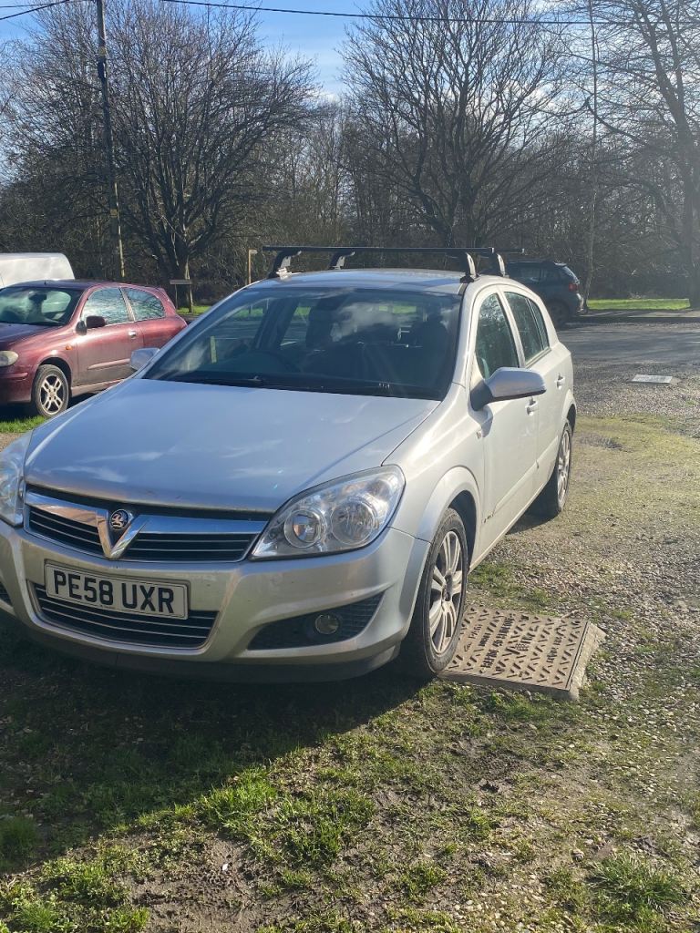 Vauxhall, ASTRA, 1.8 new mot no advisory’s 