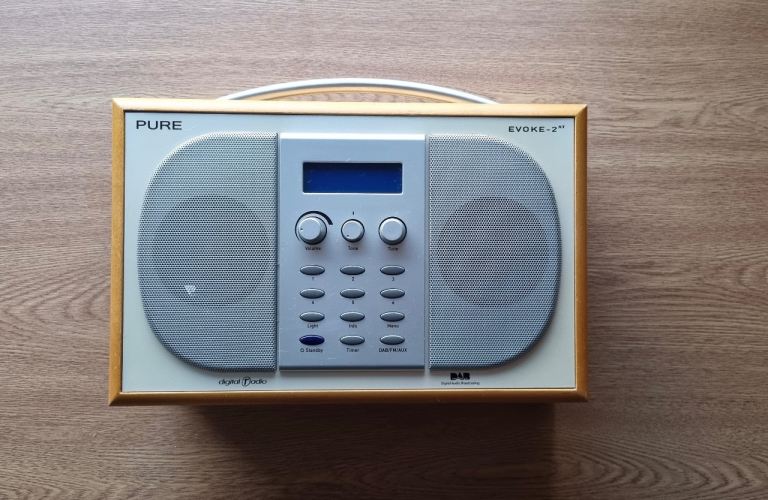 PURE Evoke-2 DAB/FM Radio – Great Condition