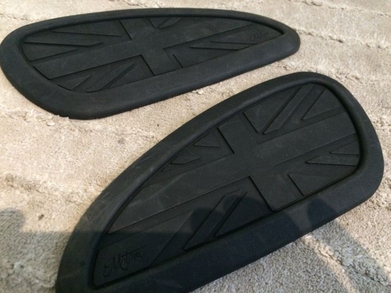 Motone Union Jack tank pad