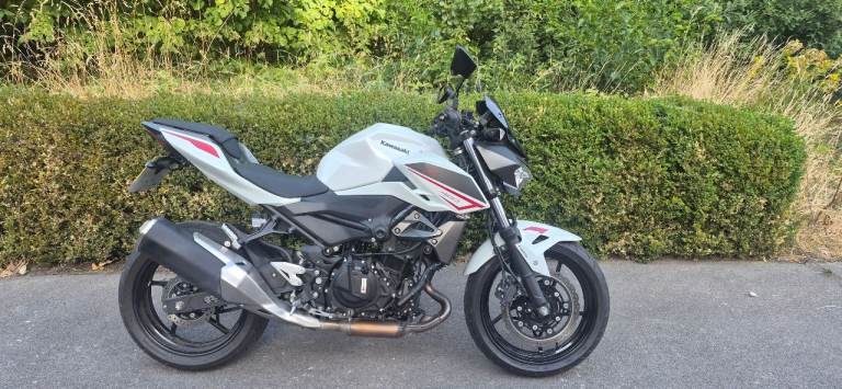 Kawasaki, Z, 2024, 399 (cc)