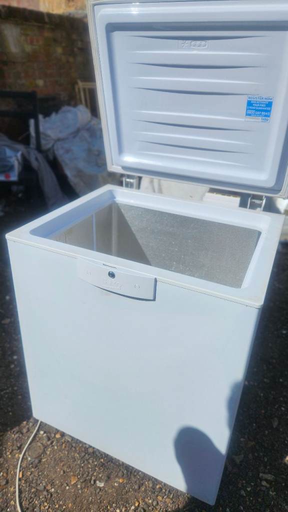 Beko chest freezer / free delivery 
