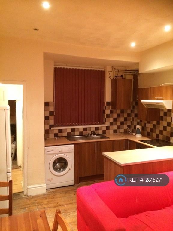 3 bedroom house in Brailsford Road, Manchester, M14 (3 bed) (#2815271)