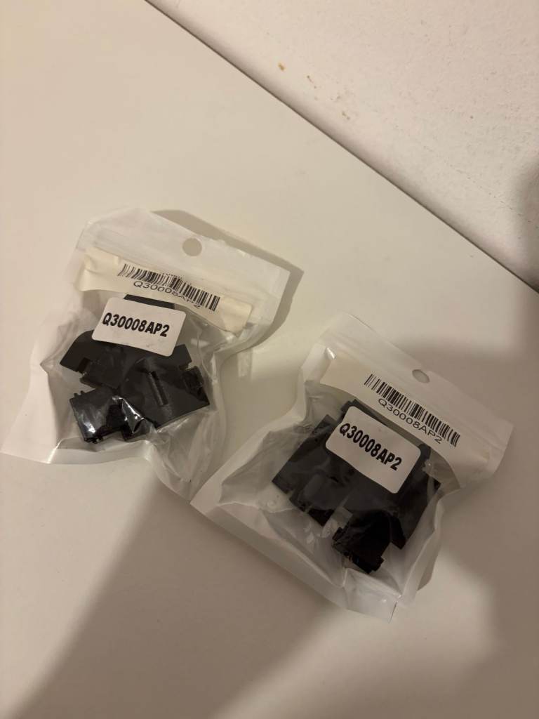 Toyota Prius Windshield Washer Nozzles / Fluid Connectors (New)