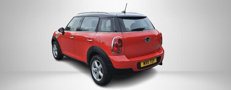 2011 MINI Countryman 1.6 Cooper 5dr HATCHBACK PETROL Manual