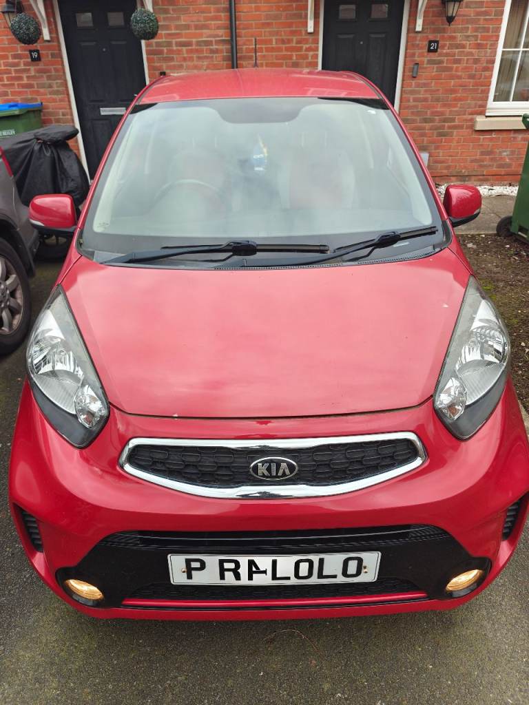 For Sale: Red Fiat Punto 2016 – Low Mileage!