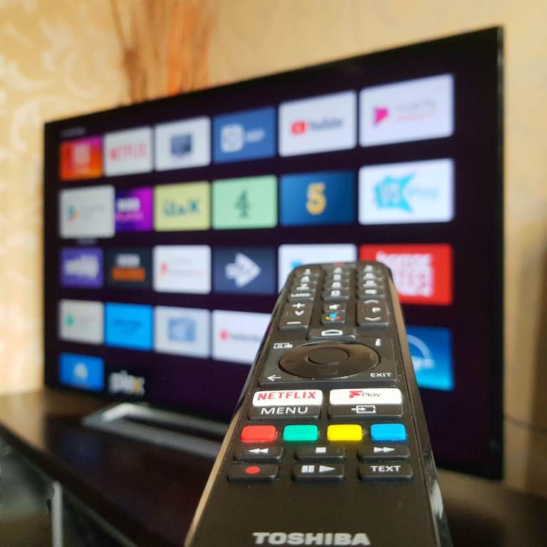 49 Toshiba 4K Smart Tv Netflix New Generation 