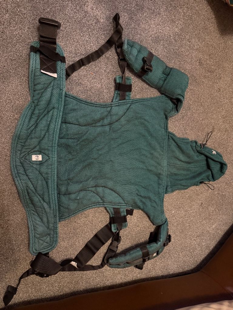 image for Lennylamb baby carrier