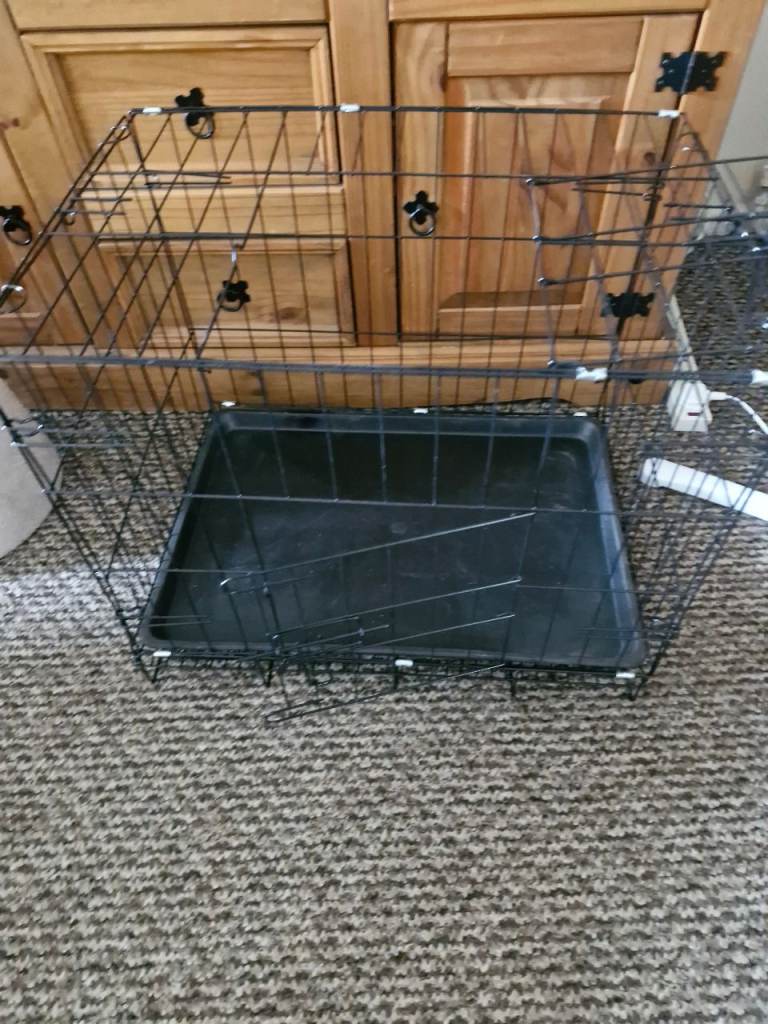 Small dog crate 24"