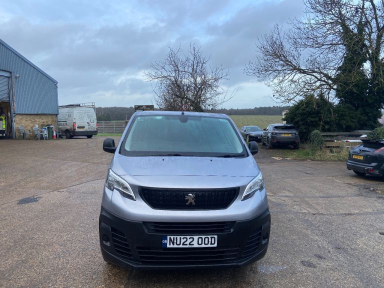 PEUGEOT EXPERT MWB 2022.BEAUTIFUL GREY.59K MILES.NEW MOT.1 OWNER.2 KEYS.A/C,CRUISE P/SENSORS