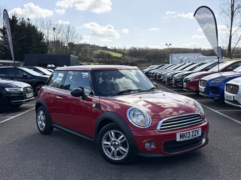 2013 MINI HATCH 1.6 One Hatch ULEZ Petrol Manual 3 Door Red