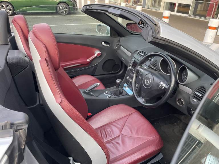 Mercedes-Benz, SLK, Convertible, 2005, Manual, 1796 (cc), 2 doors