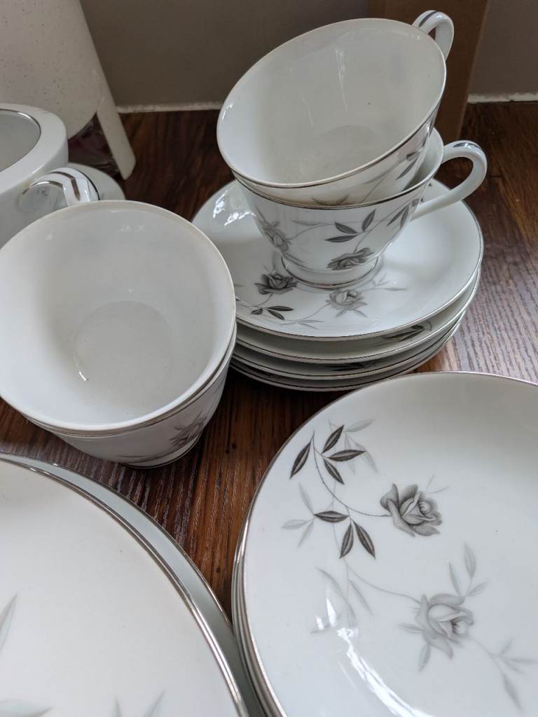 Vintage Japanese 28 Piece Dinner Service Grey Rose Pattern