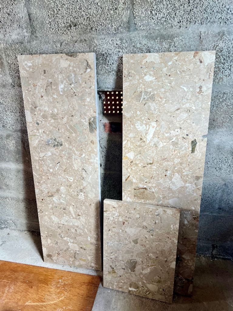 Marble slabs/tops