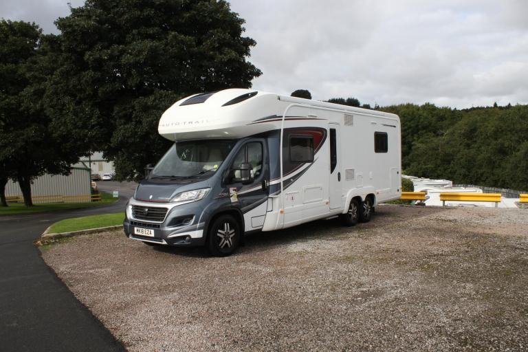 2018 "18" Plate Auto Trail Frontier Comanche Luxury Tag Axle 6 Berth Motorhome