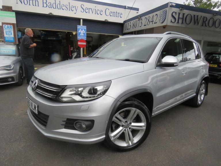 2016 Volkswagen Tiguan 2.0 TDI BlueMotion Tech R-Line Edition DSG 4WD Euro 6 (s/s) 5dr ESTATE Die...