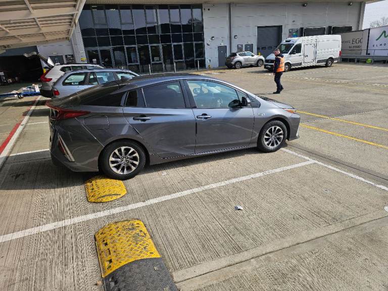 Toyota, PRIUS, Hatchback, 2020, Other, 1798 (cc), 5 doors