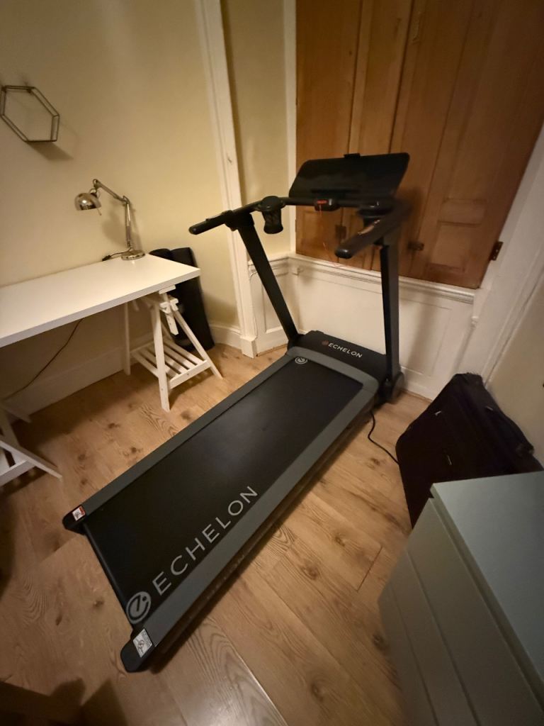Echelon Folding Treadmill – £1600 New – Never Used – As New