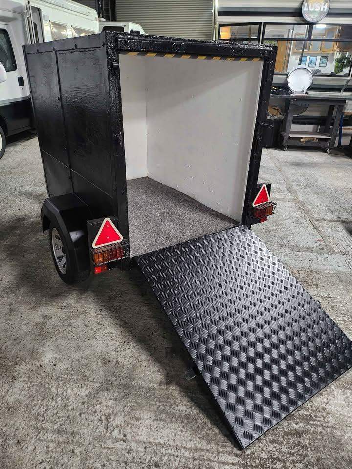 Camping / Utility Box Trailer, Ideal for Trade, hobbies or various industry uses - view now