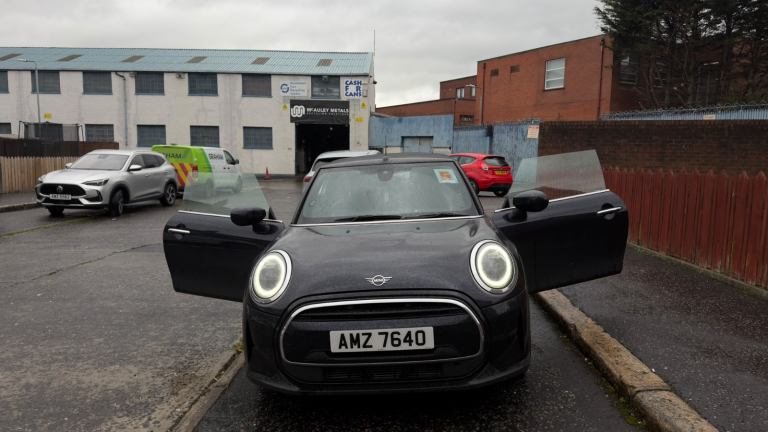 Mini, CONVERTIBLE, Convertible, 2023, Semi-Auto, 1499 (cc), 3 doors