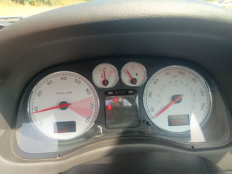 Peugeot, 307, Convertible, 2006, Manual, 1587 (cc), 2 doors