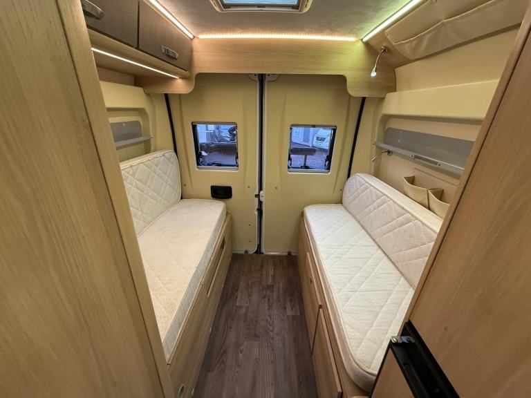 Auto-Trail Tribute 669 4 Berth Rear Fixed Beds 2015 Motorhome For Sale 
