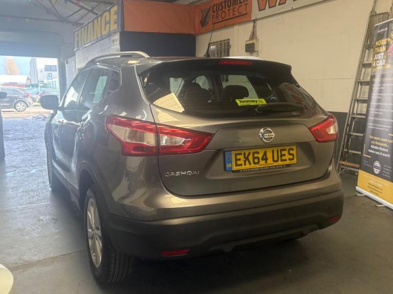 2014 Nissan Qashqai 1.2 DiG-T Acenta 5dr HATCHBACK PETROL Manual