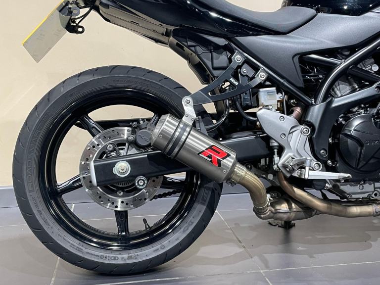 Suzuki SV650 SV 650 SV650A 2020 in Black 