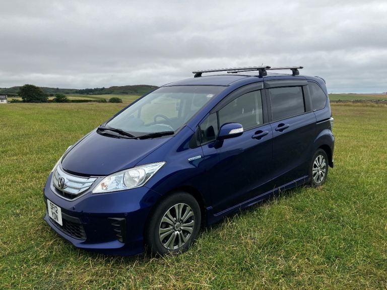 Honda Freed Hybrid 6-Seater 