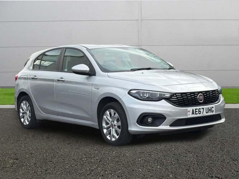 2017 Fiat Tipo 1.4 Easy Plus 5dr Hatchback Petrol Manual