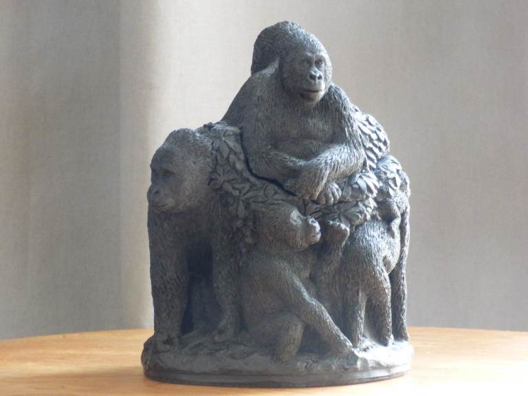 Gorillas in the Mist  Sculpture Pot