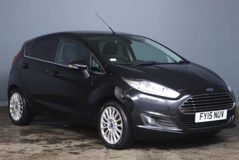 2015 Ford Fiesta 1.0T EcoBoost Titanium Euro 5 (s/s) 5dr HATCHBACK Petrol Manual